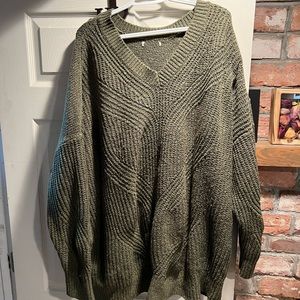 Hunter green oversized sweater